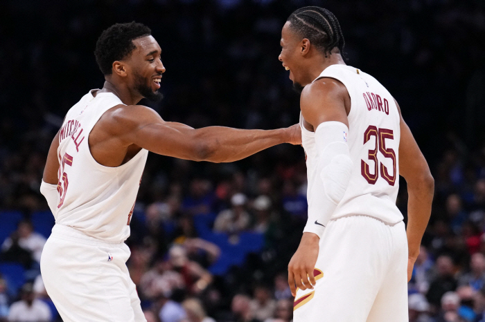 클블 1위 탈환+LAL 최고 순위+디트 톱 10 진입. NBA 파워랭킹. GS도 약진했다.