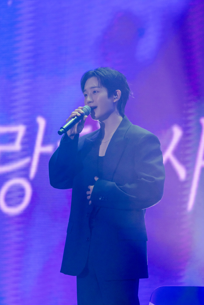 "해이니즈 감사해"…정해인, 앙코르 팬미팅 'OUR TIME - HBD'…