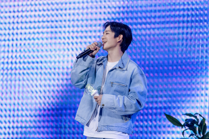 "해이니즈 감사해"…정해인, 앙코르 팬미팅 'OUR TIME - HBD'…