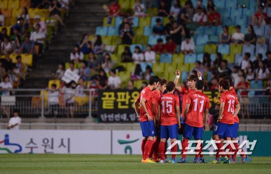 [포토] 한국 홍정호 