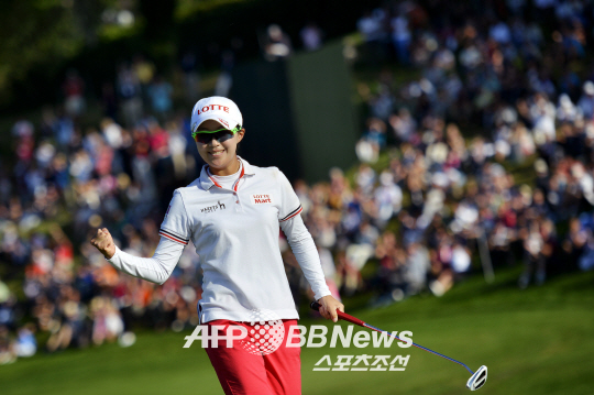 '극적인 버디' 김효주, LPGA 에비앙챔피언십 역전 우승