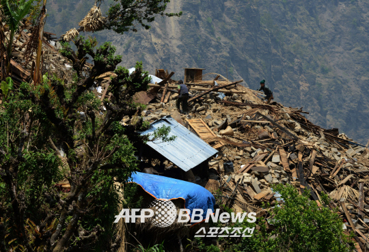 NEPAL-QUAKE