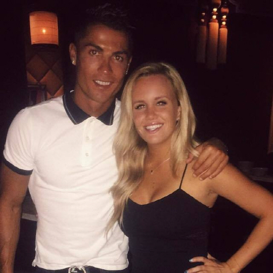 heroic-ronaldo-finds-womans-lost-phone-returns-it-and-parties-with-her-body-image-1436284079