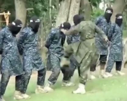 IS '주요부위' 발로 맞는 훈련 영상 공개