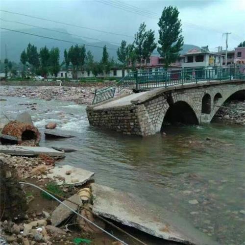 中 허베이성 폭우, 사망·실종 230명 육박…공무원 4명 면직