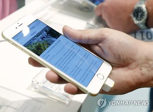 아이폰6 이용자들, 애플에 집단소송 제기…"터치스크린 무반응"